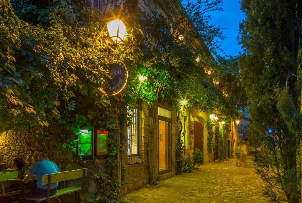El Cau Del Papibou - Adults Only Hotel Peratallada Exterior photo