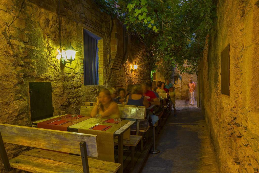 El Cau Del Papibou - Adults Only Hotel Peratallada Exterior photo